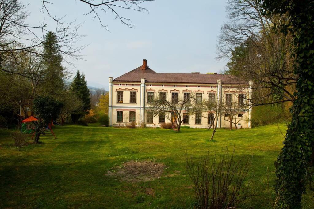 Sisi-Schloss Rudolfsvilla - Duo Reichenau Exterior photo